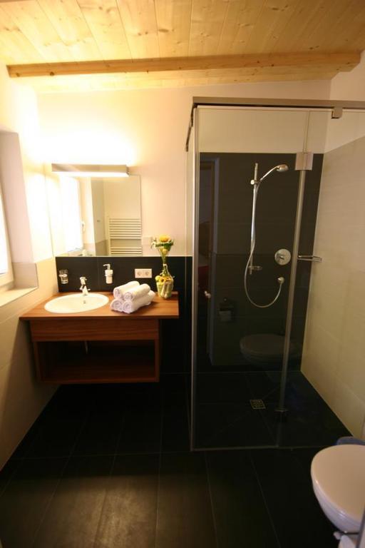 Hotel Mall San Valentino alla Muta Pokoj fotografie