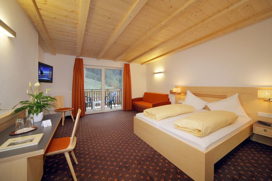 Hotel Mall San Valentino alla Muta Pokoj fotografie
